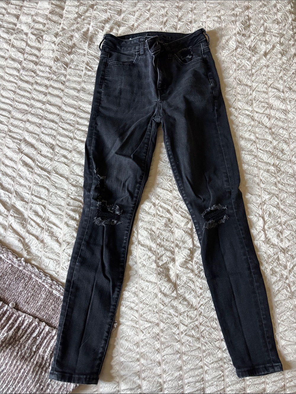 American Eagle Outfitters Black Ripped Skinny Jeans